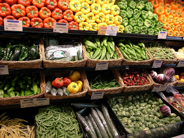Aquaponic vegetables? Masahiro Ihara (Flickr)